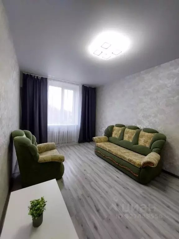 Комната Псковская область, Псков ул. Герцена, 8 (16.2 м) - Фото 1