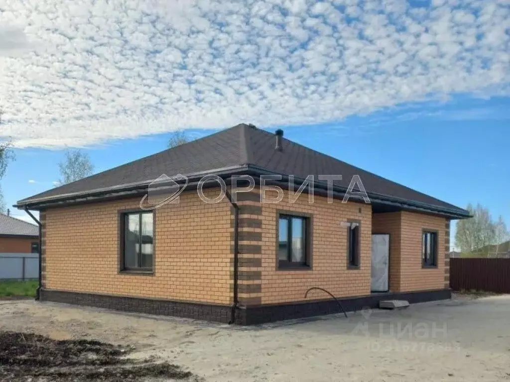 Дом в Тюменская область, Тюмень ул. Андрея Огибалова, 11 (93 м) - Фото 2