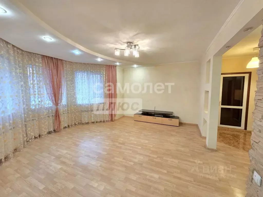 Дом в Башкортостан, Мелеуз Костромская ул. (180 м) - Фото 1