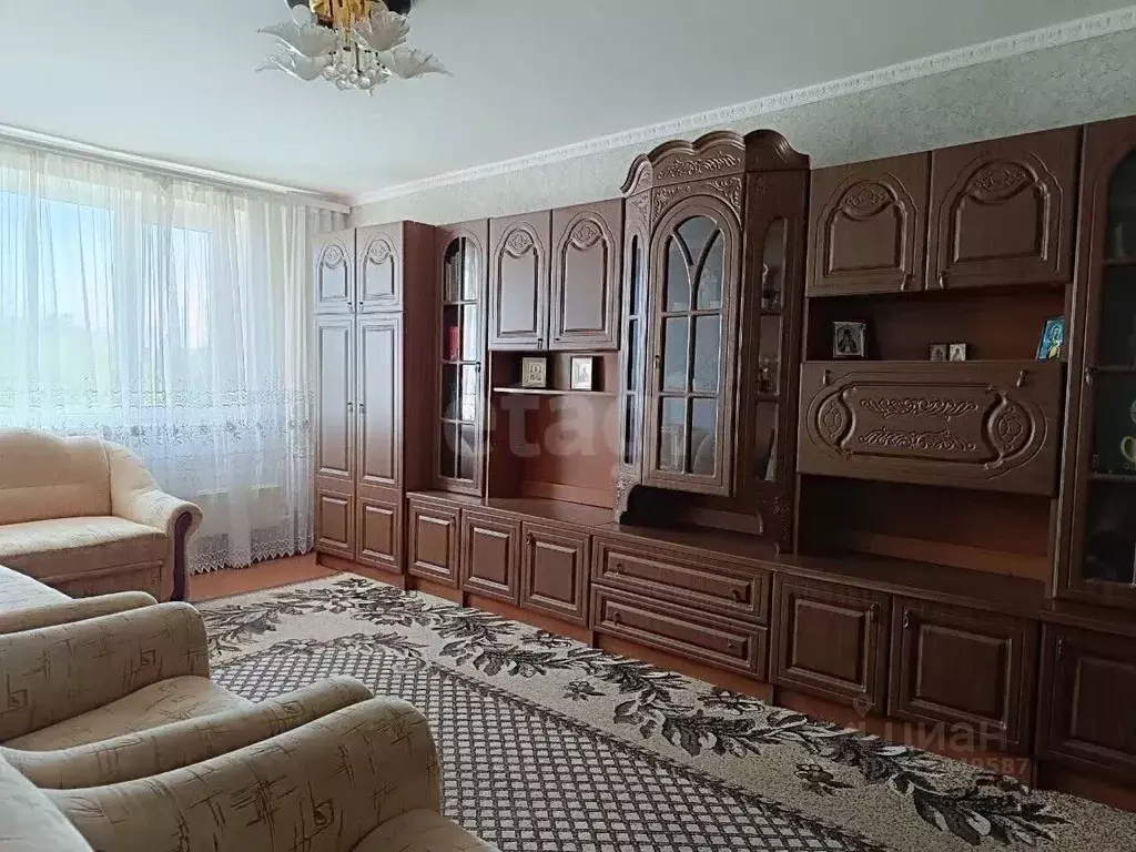 3-к кв. Крым, Красногвардейский район, Октябрьское пгт ул. Цурцумия ... - Фото 2