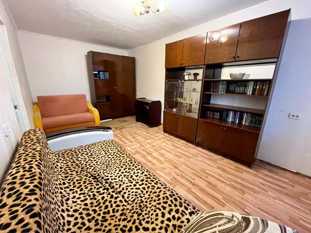 1-к кв. Башкортостан, Уфа ул. Юрия Гагарина, 36/1 (43.2 м) - Фото 0