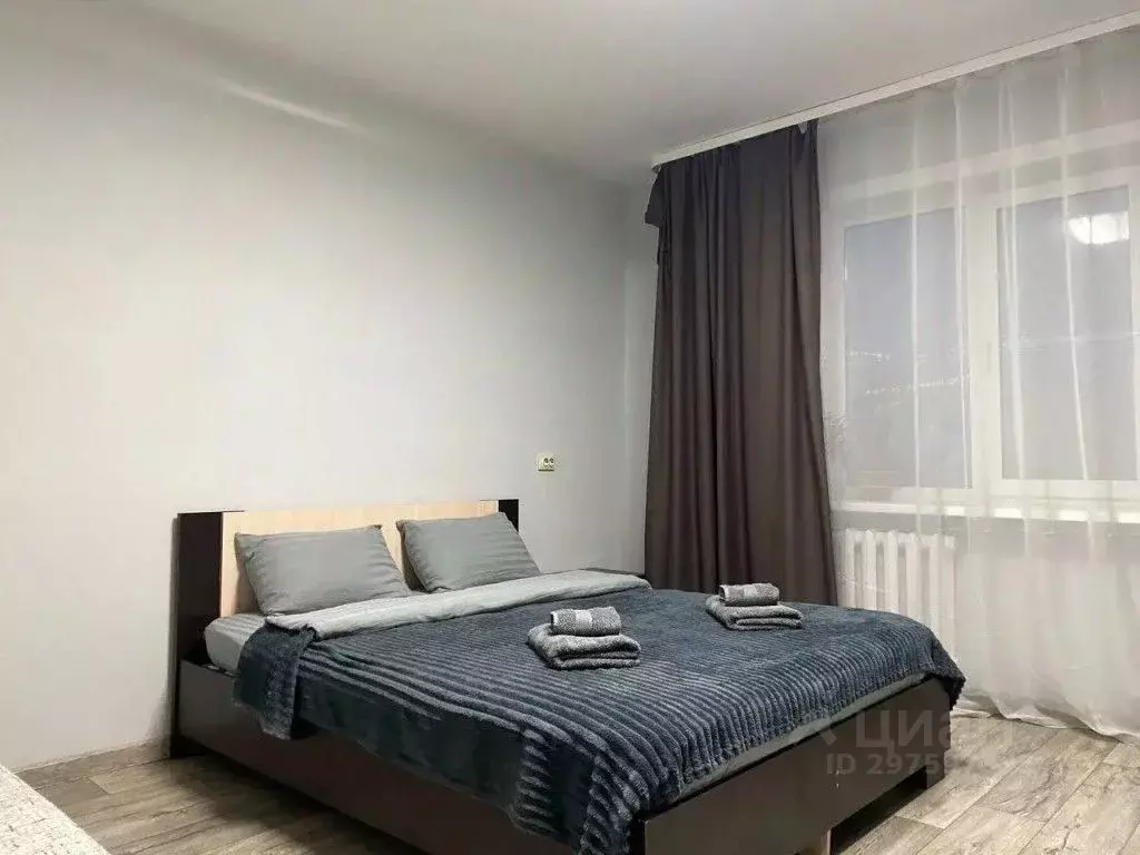 1-к кв. Сахалинская область, Южно-Сахалинск ул. Есенина, 50А (40.0 м) - Фото 0