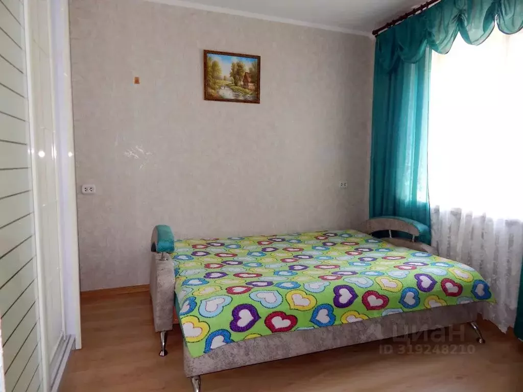 2-к кв. Крым, Феодосия ул. 8 Марта, 18/22 (48.0 м) - Фото 1