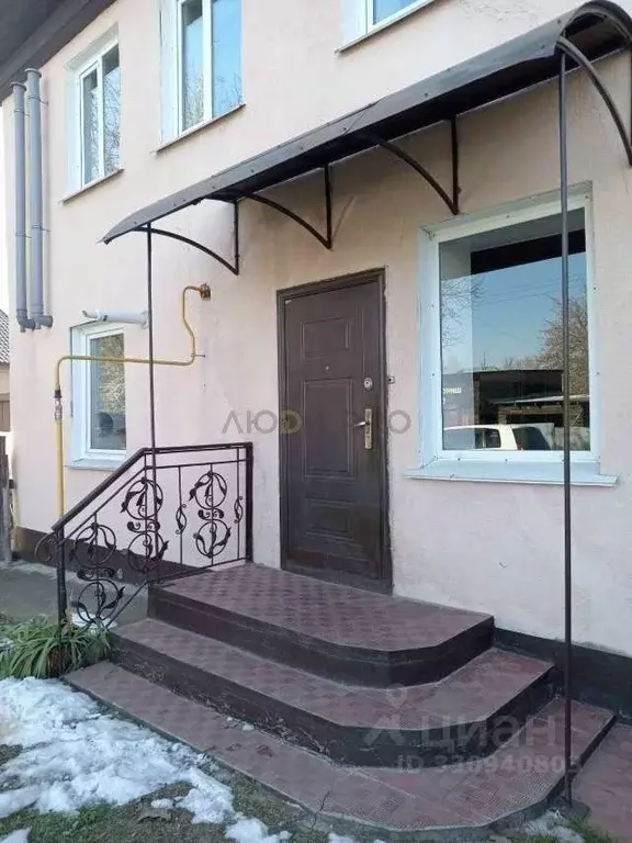 Дом в Алтайский край, Барнаул пер. Карева, 27 (200 м) - Фото 2