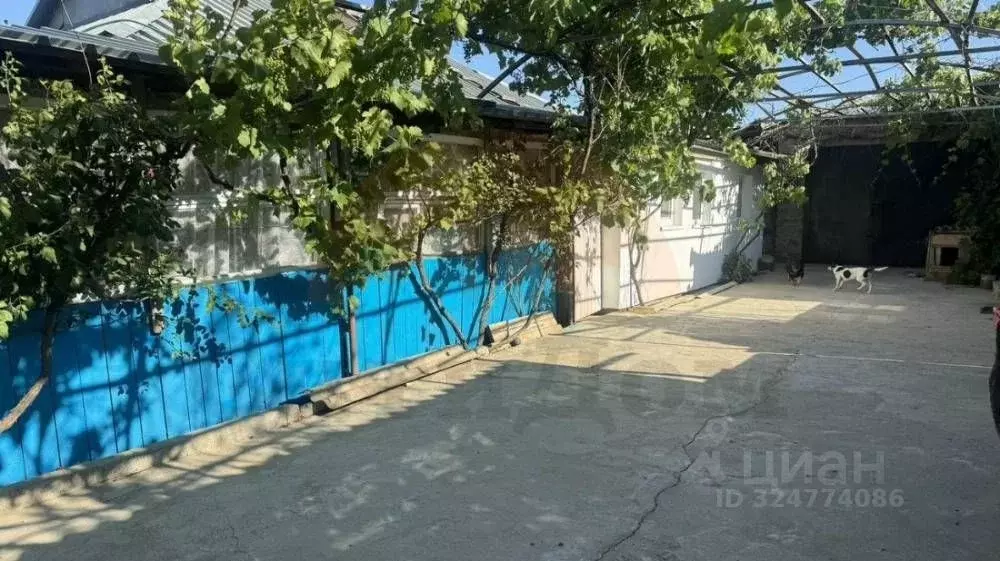 Дом в Крым, Сакский район, Крайненское с/пос, с. Трудовое ул. Верхняя ... - Фото 2