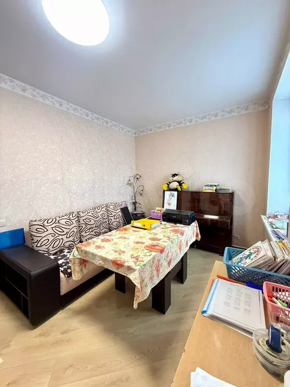 3-к. квартира, 74,7 м, 1/2 эт. - Фото 0