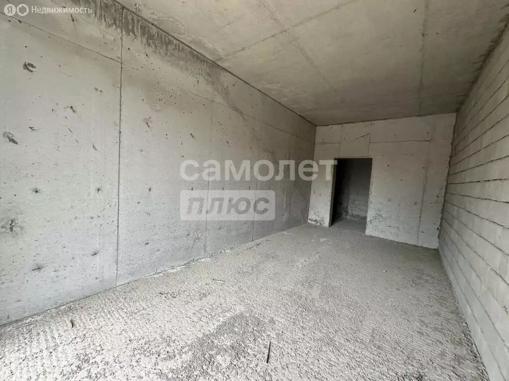 2-комнатная квартира: Махачкала, улица Перова, 13 (93 м) - Фото 1