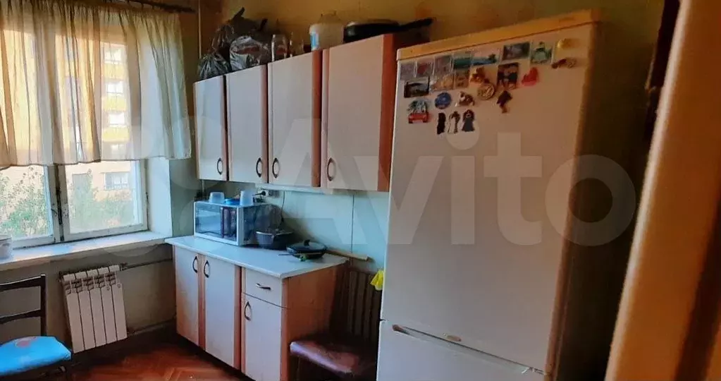 Комната 40 м в 3-к., 7/8 эт. - Фото 0