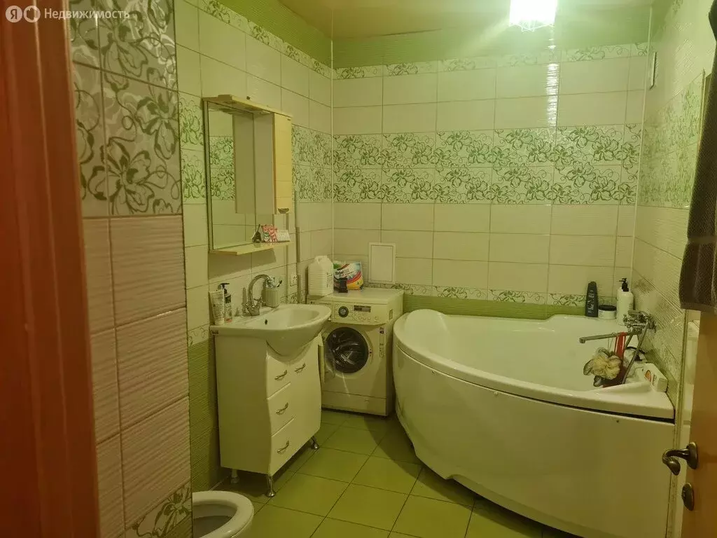 2-комнатная квартира: Новокузнецк, улица Смирнова, 9 (59.3 м) - Фото 1