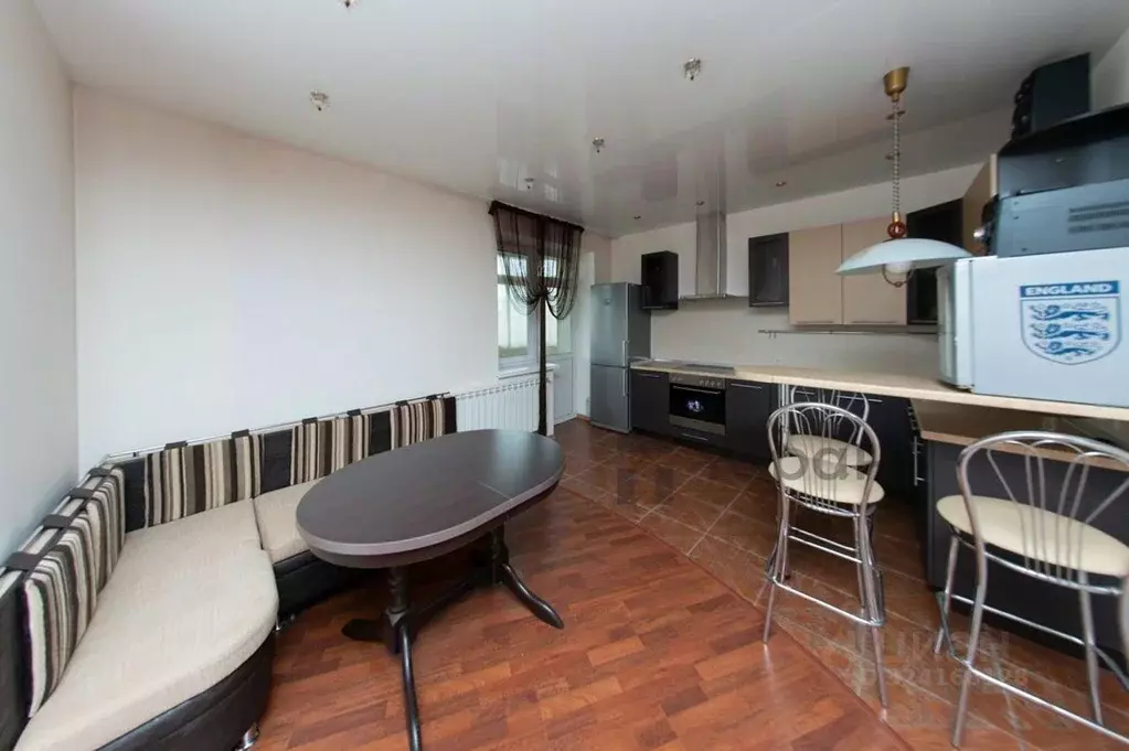 2-к кв. Челябинская область, Челябинск Загородная ул., 18 (77.6 м) - Фото 1