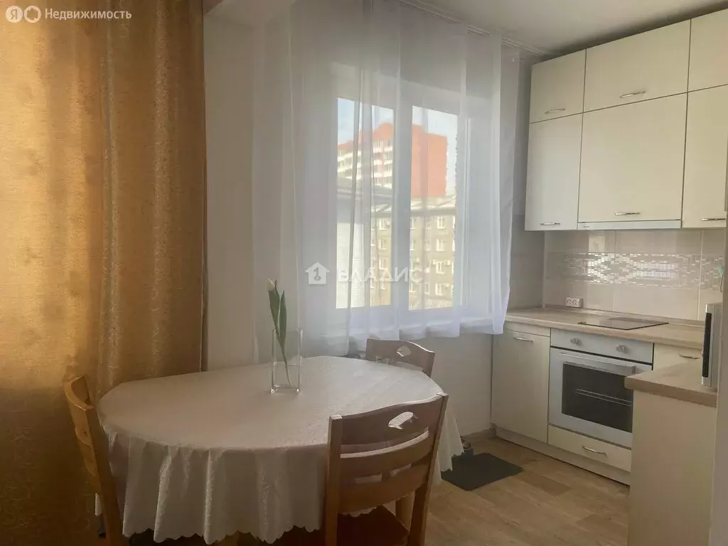 3-комнатная квартира: Улан-Удэ, улица Хахалова, 5 (58.7 м) - Фото 2