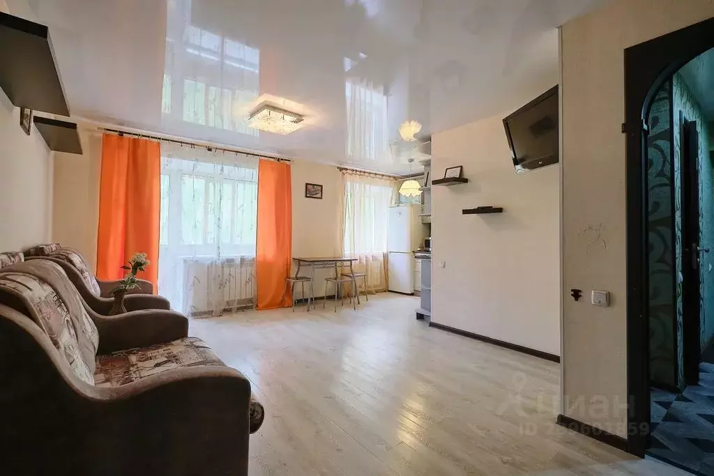 2-к кв. Томская область, Томск ул. Усова, 25/1 (46.0 м) - Фото 1