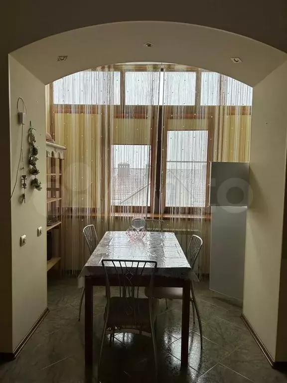 1-к. квартира, 60 м, 3/5 эт. - Фото 1