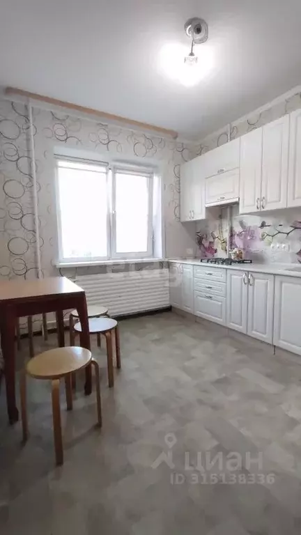 3-к кв. Коми, Усинск Возейская ул., 5А (63.7 м) - Фото 0