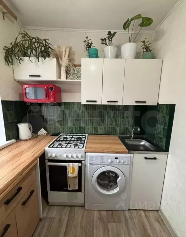 2-к кв. Тюменская область, Тюмень ул. Орджоникидзе, 62 (45.0 м) - Фото 2