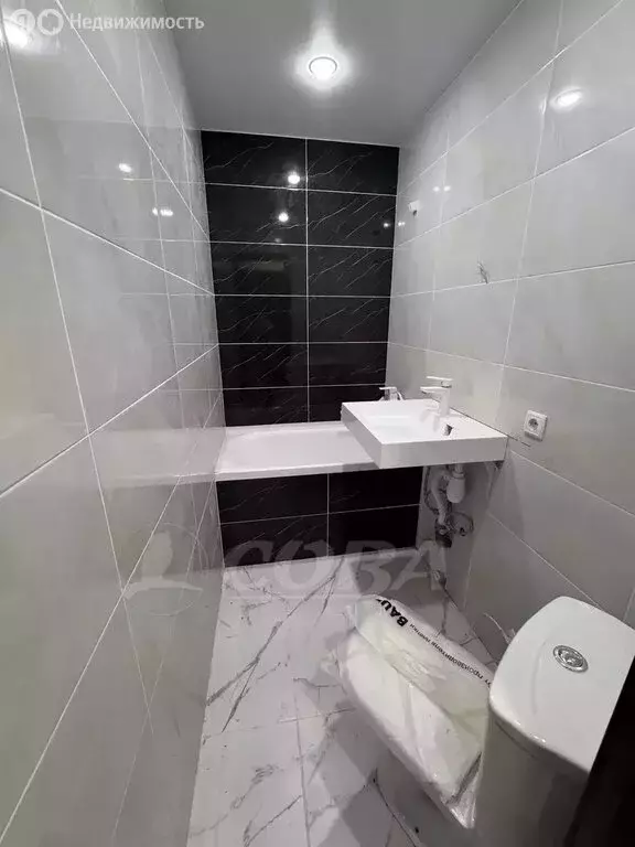 Квартира-студия: Тюмень, проезд Геологоразведчиков, 55 (17.7 м) - Фото 2