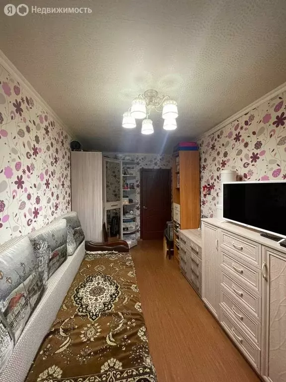 2-комнатная квартира: Мурманск, улица Алексея Хлобыстова, 13 (44 м) - Фото 1