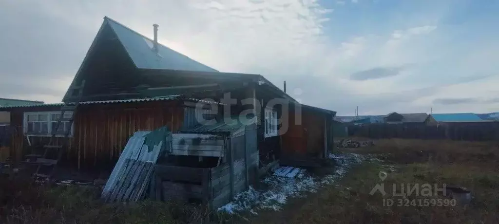 Дом в Забайкальский край, Читинский район, Угданское с/пос, с. Угдан ... - Фото 1