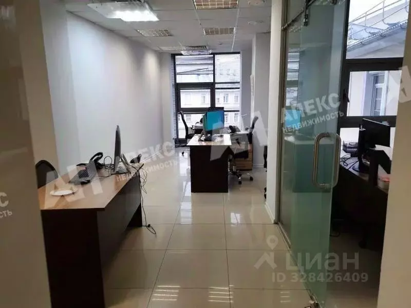 Помещение свободного назначения в Москва ул. Остоженка, 10 (240 м) - Фото 1