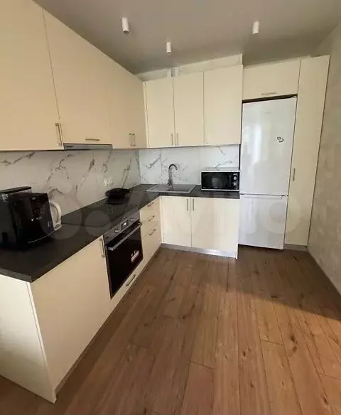 2-к. квартира, 50 м, 10/10 эт. - Фото 1