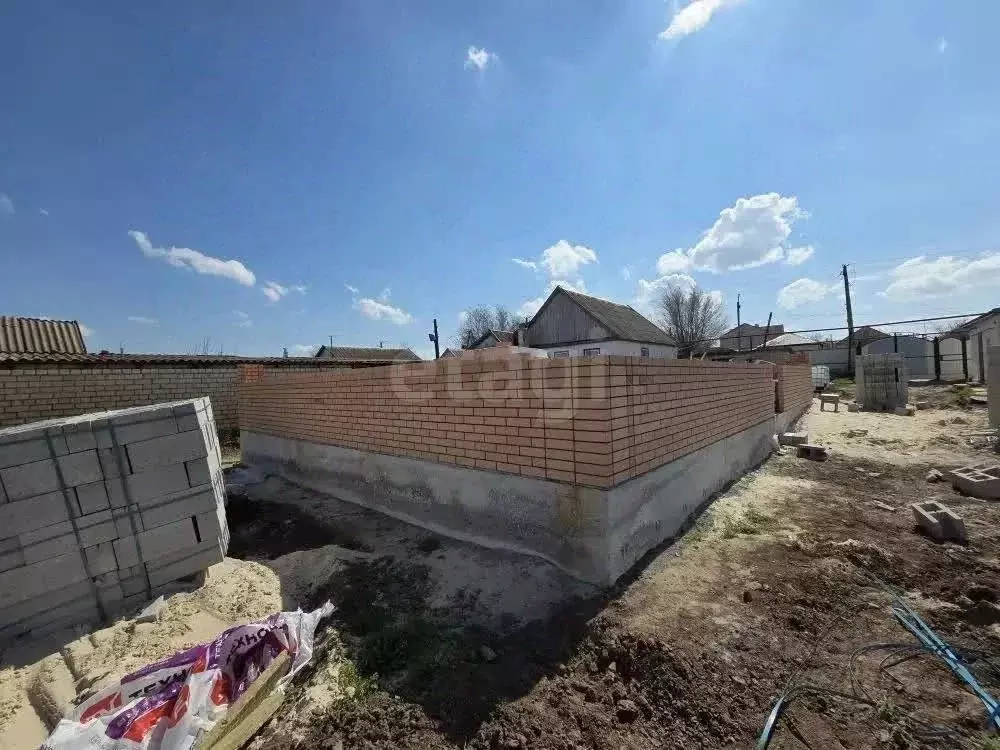 Дом в Калмыкия, Элиста Демьяновская ул., 102 (80 м) - Фото 1