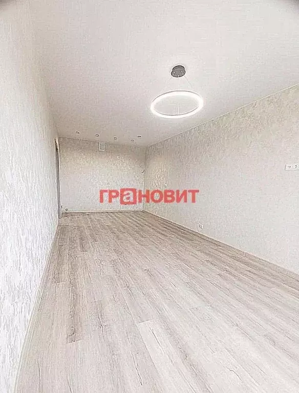3-к кв. Новосибирская область, Новосибирский район, Мичуринский ... - Фото 0