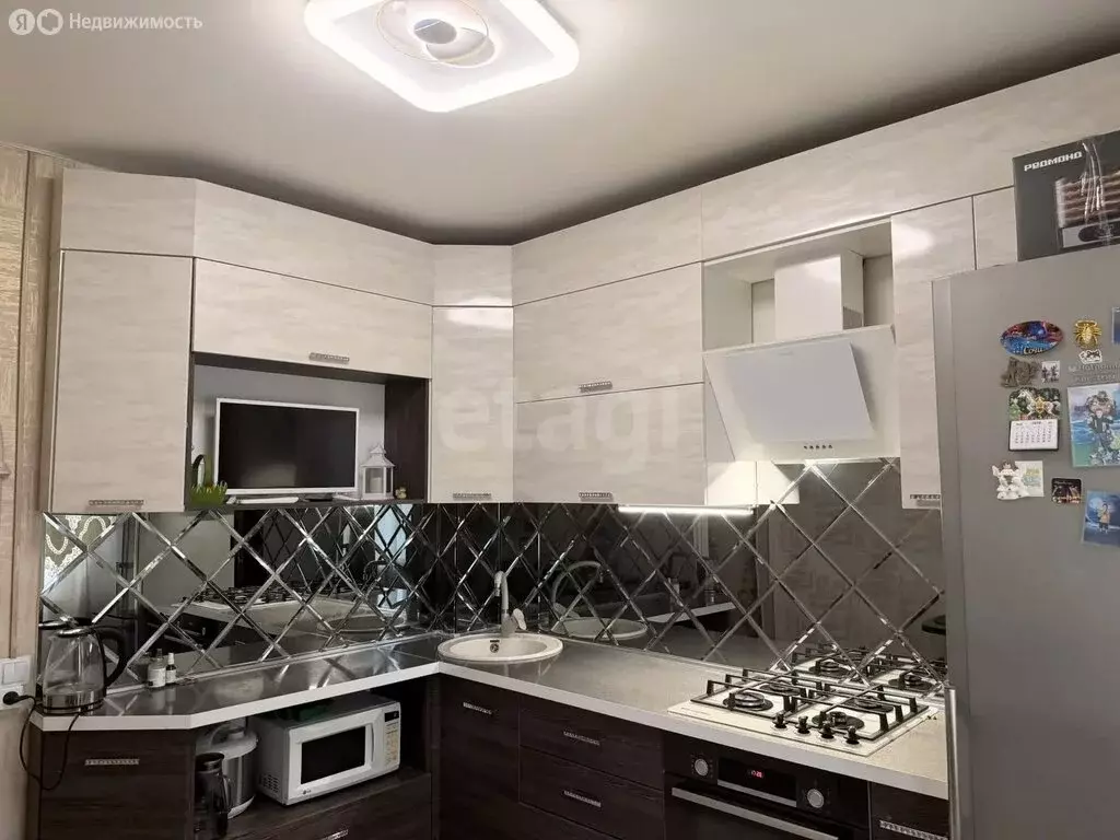 2-комнатная квартира: Курган, Солнечный бульвар, 11 (53 м) - Фото 1