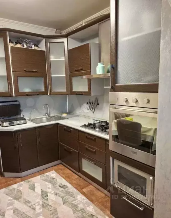 3-к кв. Белгородская область, Белгород ул. Есенина, 48 (68.5 м) - Фото 1