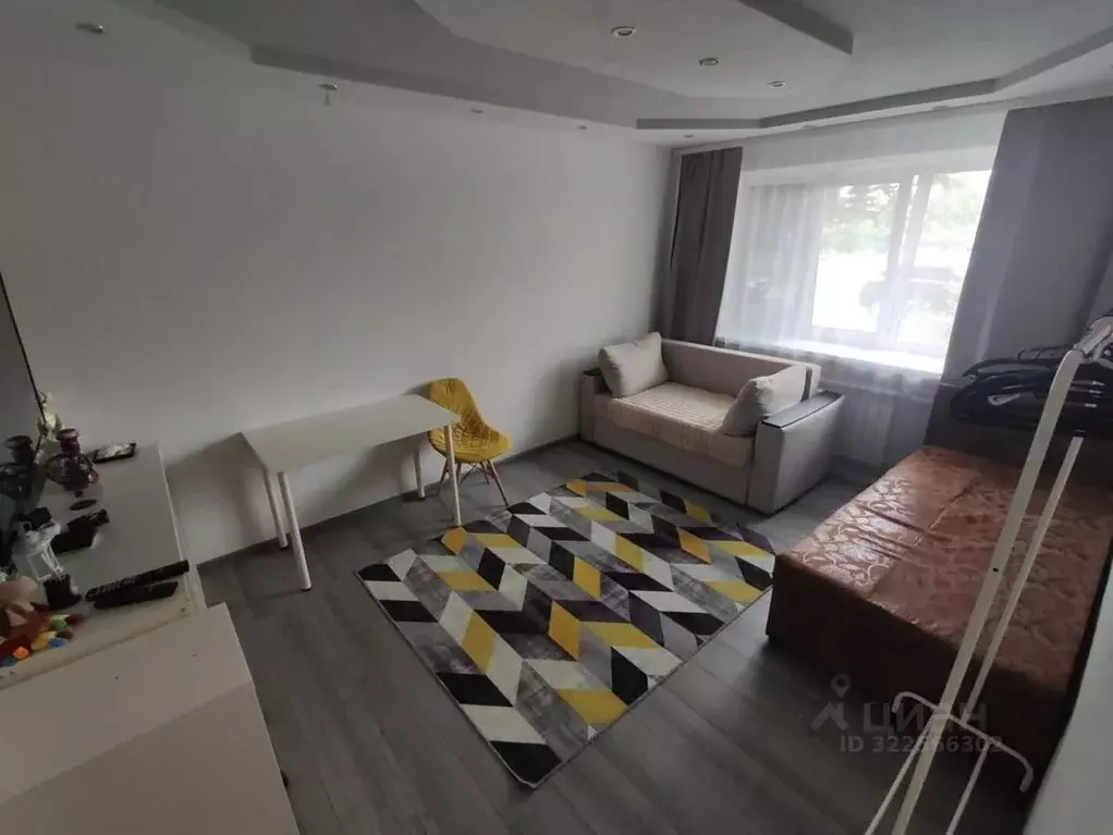 1-к кв. Новгородская область, Великий Новгород Октябрьская ул., 36 ... - Фото 1