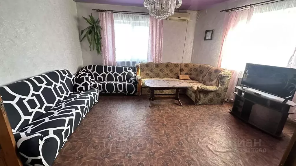 Дом в Крым, Симферополь городской округ, Грэсовский пгт  (230 м) - Фото 2