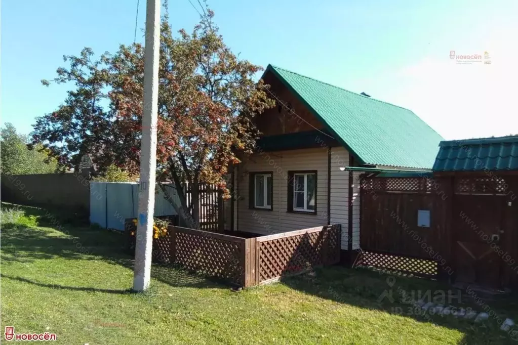 Дом в Свердловская область, Артемовский городской округ, с. Мироново ... - Фото 1