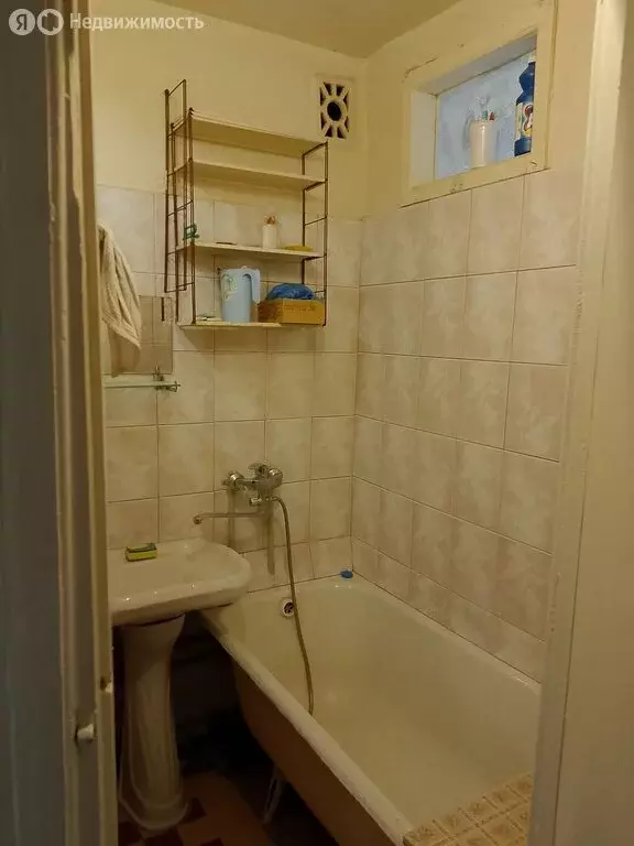 2-комнатная квартира: Саратов, проспект Энтузиастов, 33В (44.4 м) - Фото 1