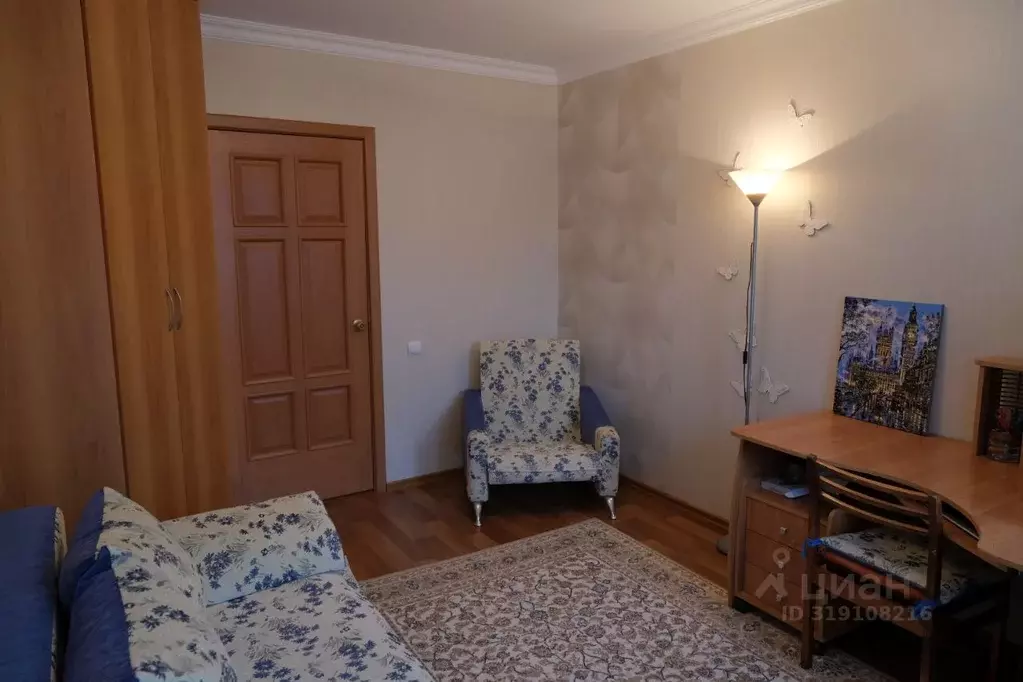 3-к кв. Омская область, Омск Заозерный мкр, ул. Лаптева, 3 (61.0 м) - Фото 0