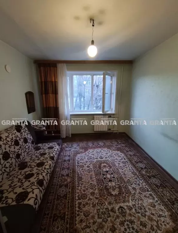 Комната Красноярский край, Красноярск ул. Курчатова, 2 (12.3 м) - Фото 1