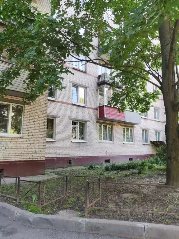 3-к кв. Санкт-Петербург ул. Орджоникидзе, 63К2 (59.0 м) - Фото 0