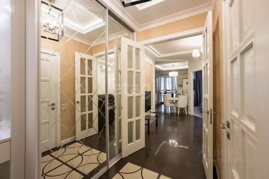 2-к кв. Ульяновская область, Ульяновск ул. Радищева, 26А (50.0 м) - Фото 2