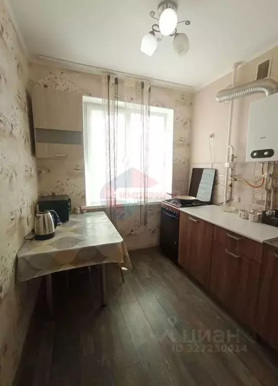 2-к кв. Белгородская область, Шебекино Парковая ул., 3 (44.0 м) - Фото 1