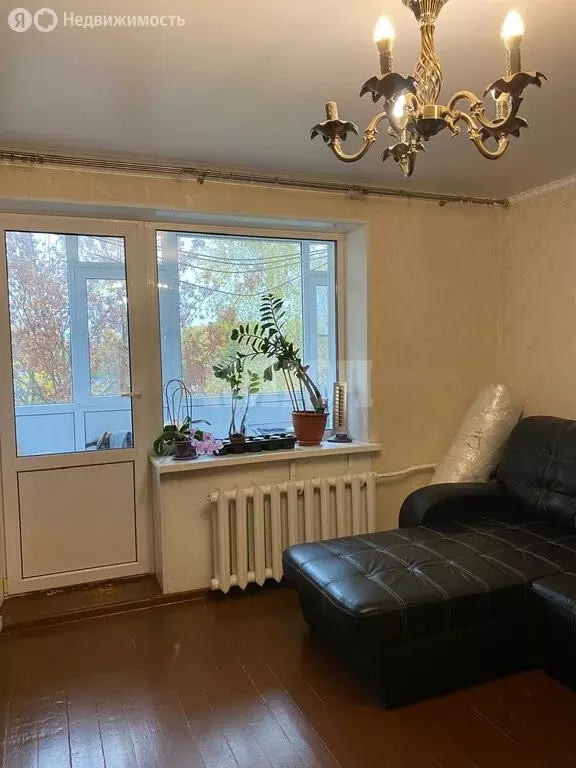 2-комнатная квартира: Сокол, Производственная улица, 49 (50 м) - Фото 0