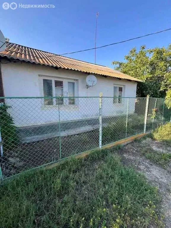 4-комнатная квартира: село Икряное, улица Мира, 64 (56.3 м) - Фото 1