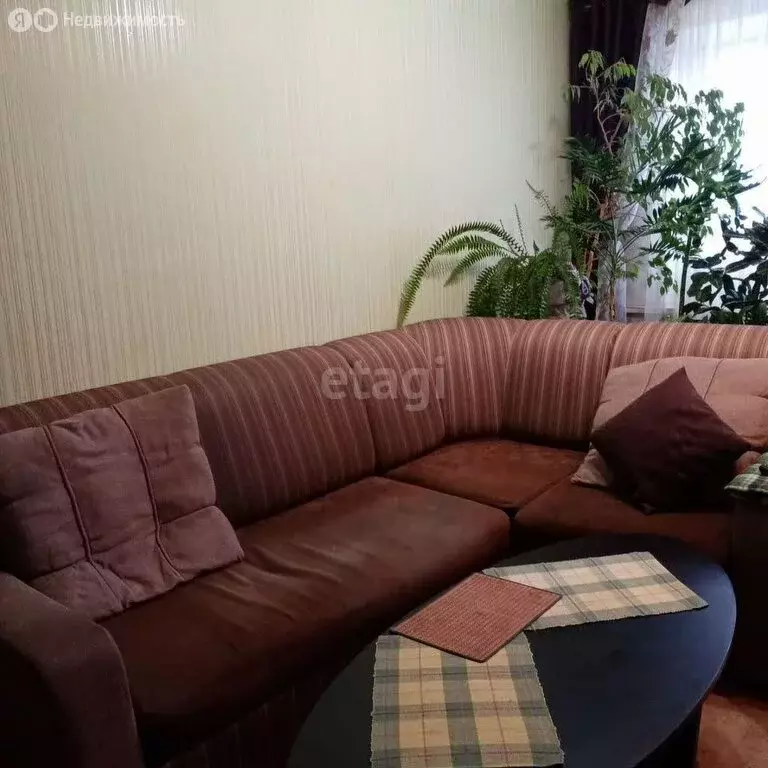 3-комнатная квартира: Тольятти, улица Механизаторов, 16 (66 м) - Фото 1