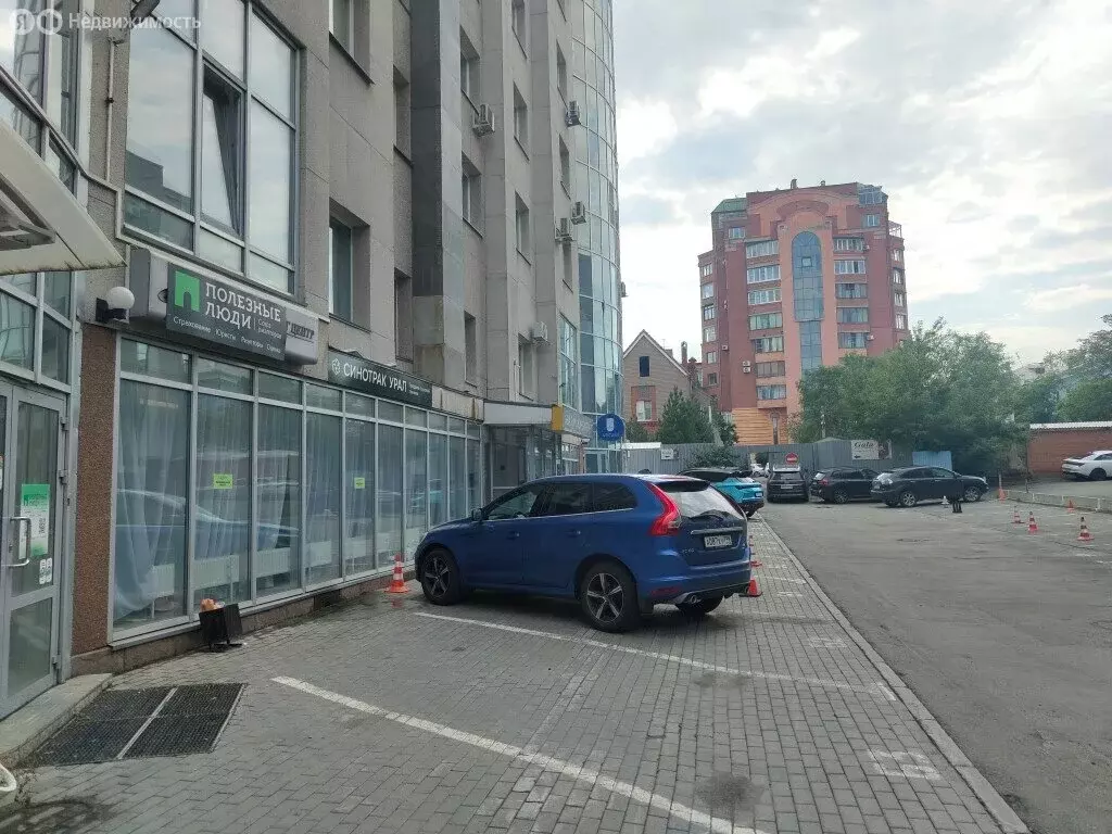 Офис (225 м) - Фото 1