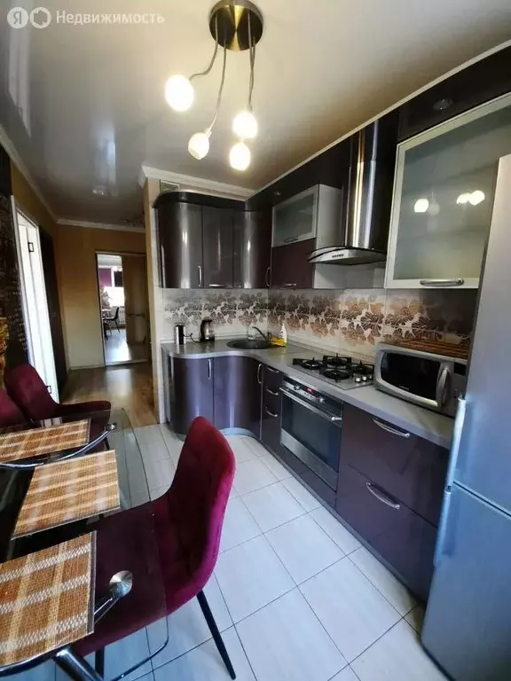 3-комнатная квартира: Ейск, улица Шмидта, 283 (70 м) - Фото 1