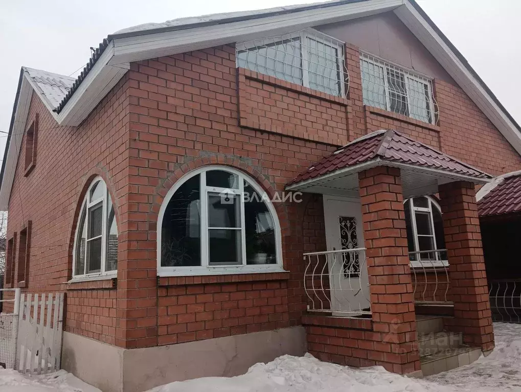 Дом в Бурятия, Улан-Удэ Таежная ул., 49 (225 м) - Фото 1