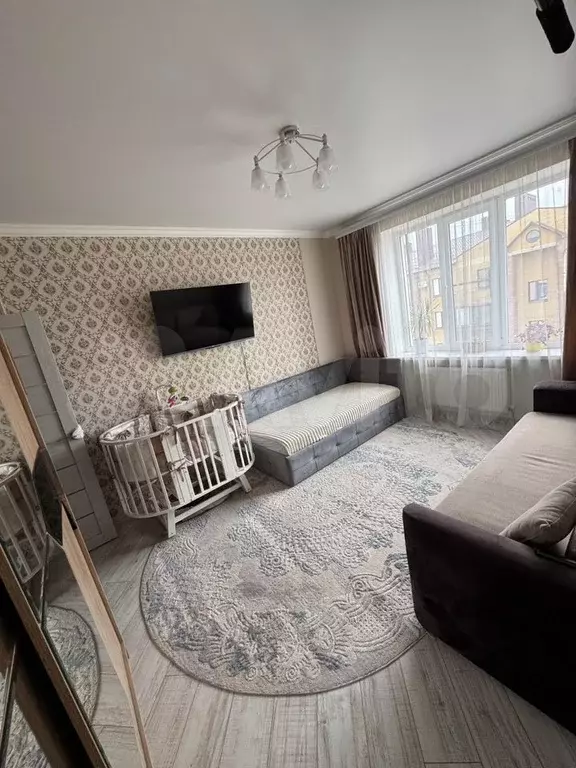 1-к. квартира, 37 м, 3/3 эт. - Фото 1