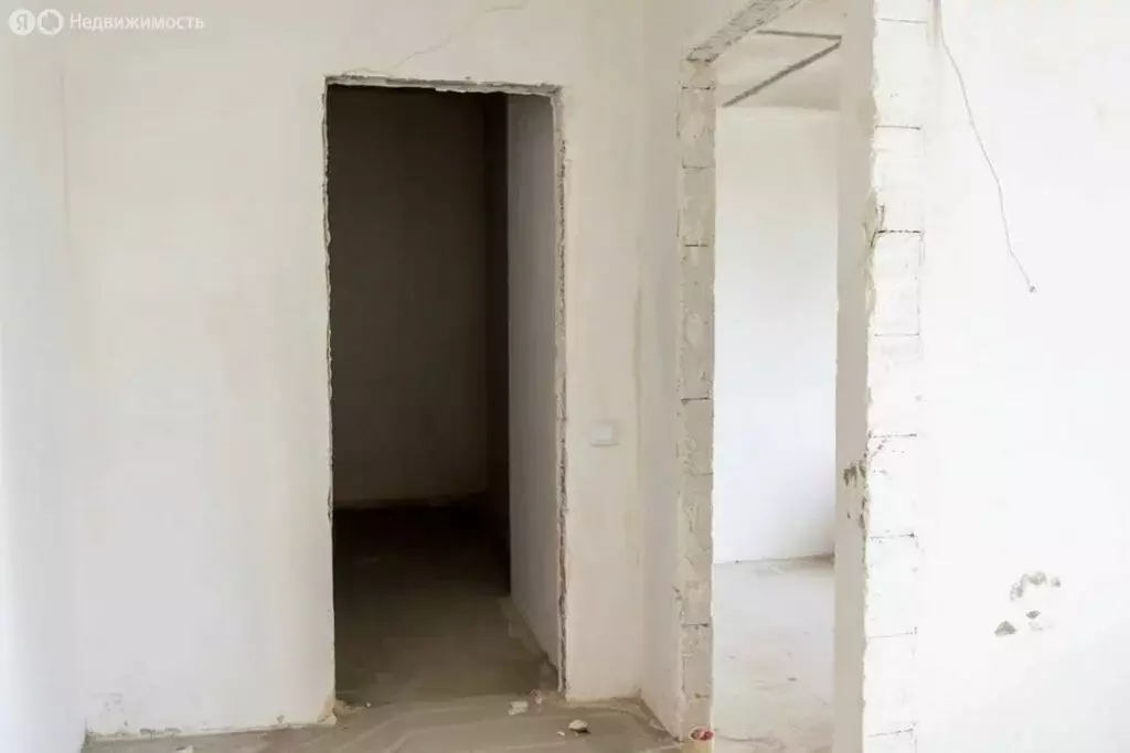 2-комнатная квартира: Калининград, улица Фортовая Дорога, 9 (78.8 м) - Фото 1