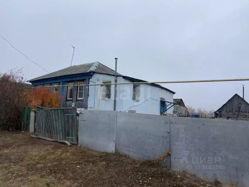 Дом в Мордовия, Ичалковский район, с. Ичалки Октябрьская ул., 37 (55 ... - Фото 2