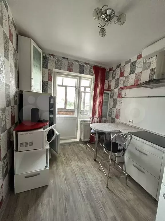 1-к. квартира, 42 м, 5/5 эт. - Фото 1