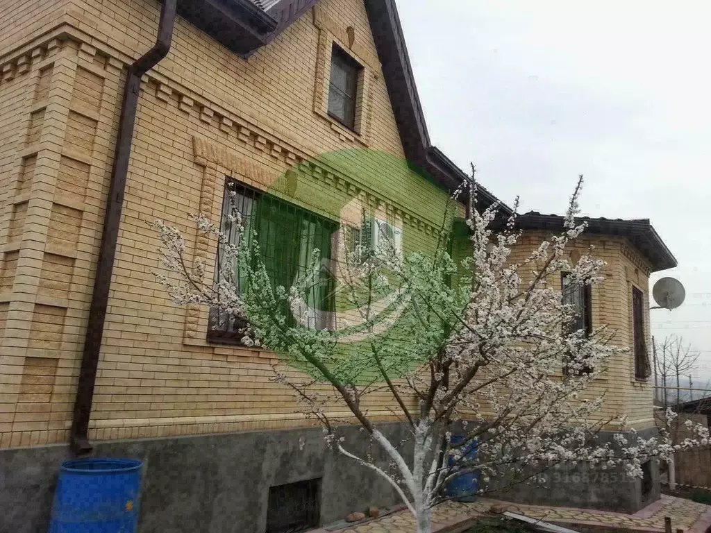 Коттедж в Ставропольский край, Ессентуки Атаманская ул., 34А (362 м) - Фото 1