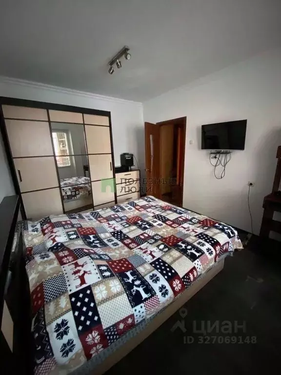 3-к кв. Белгородская область, Белгород 10-й мкр, ул. 60 лет Октября, ... - Фото 2