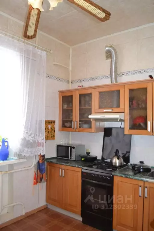 Дом в Волгоградская область, Волгоград ул. Зевина, 1/5 (274 м) - Фото 1
